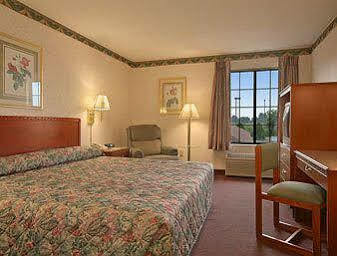 Super 8 By Wyndham